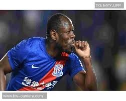 欧冠：拜仁三球横扫里昂