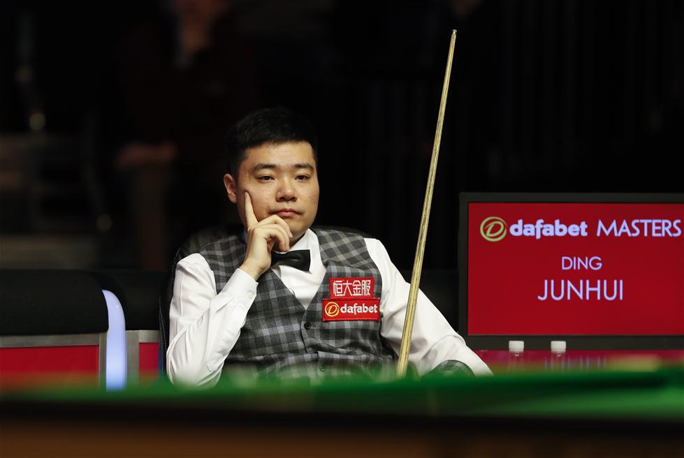 也在比赛中 也在比赛中