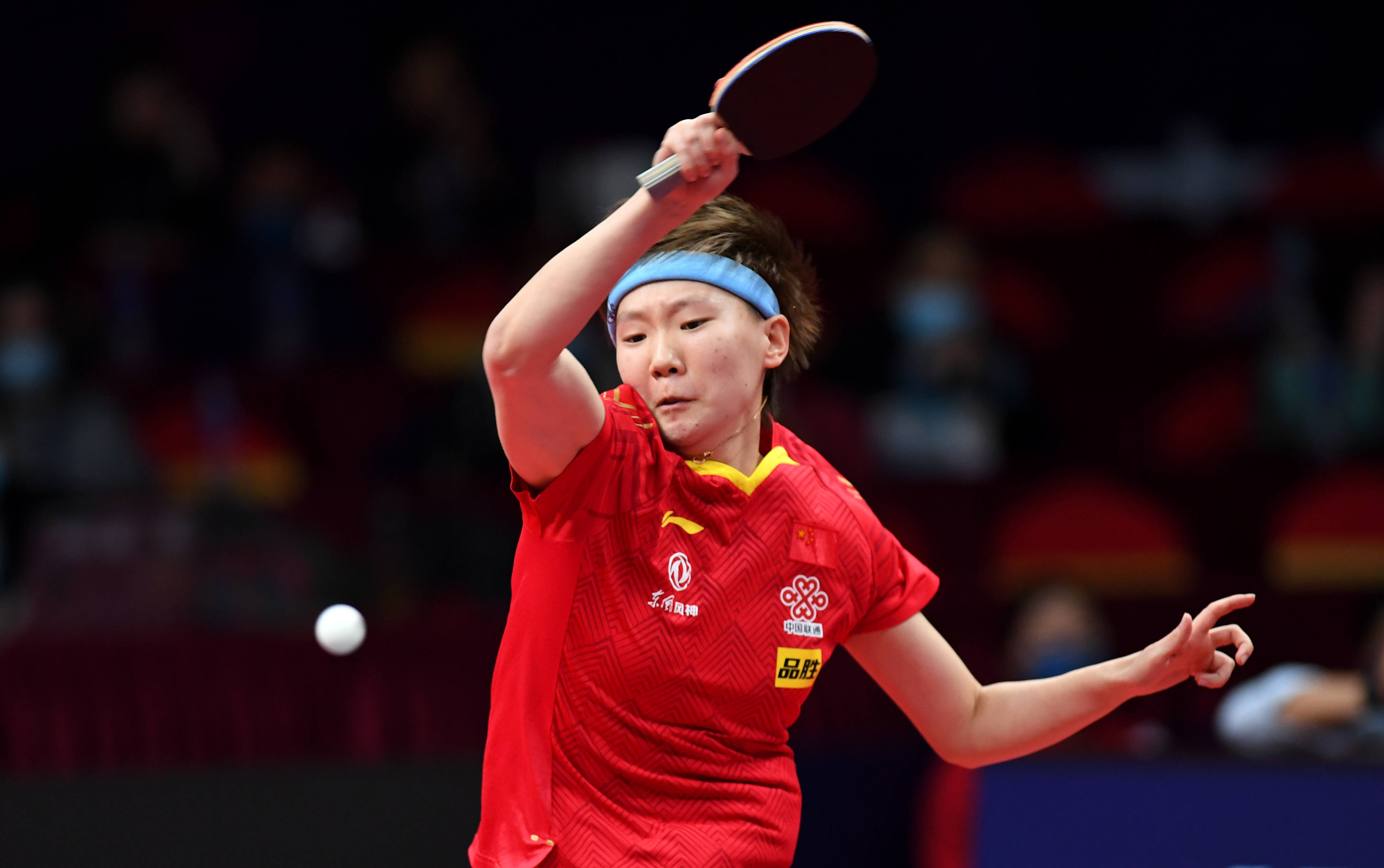 给这位功勋 给这位功勋