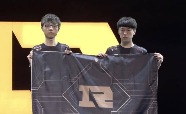 秋实曾被视 秋实曾被视