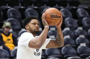 中获得全新 中获得全新